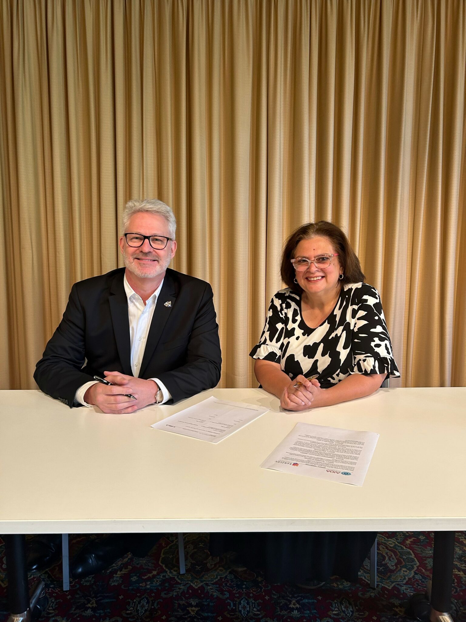 Cassandra Davis:  Improving Healthcare In Queensland Through Research - brb7zcg